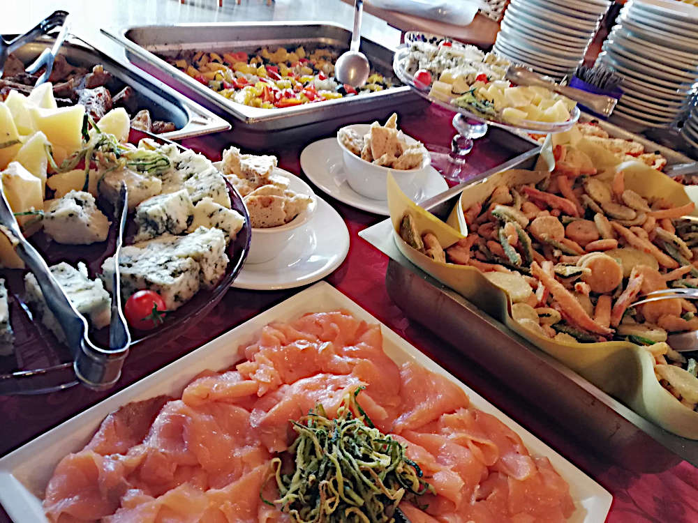 Due Laghi Hotel - Buffet